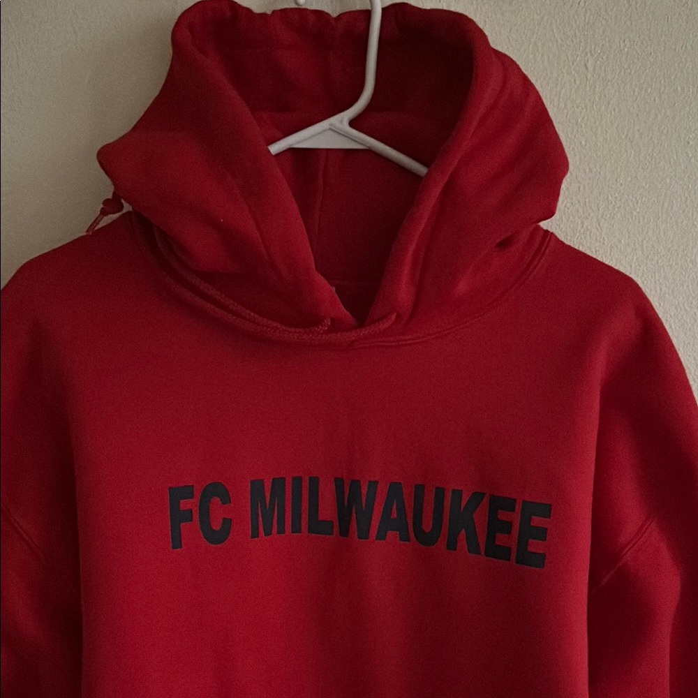 Gildan Ultra Cotton Size... FC(Football Club)Red Pocket Pouch Hoodie